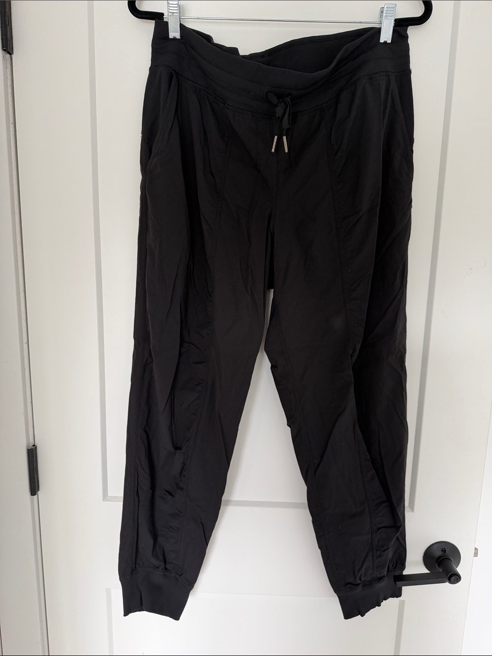 Lululemon Women’s Black Jogger Pants with Drawstring Waist - sz 14